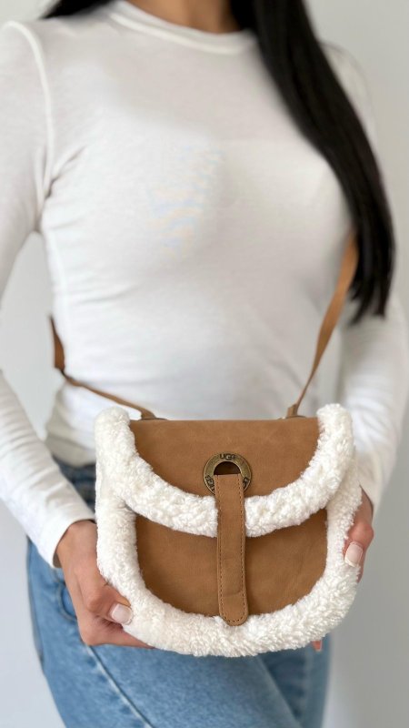 شنطة - UGG / كوبي ماستر